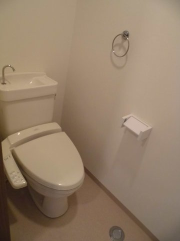 アーデル天神尾のトイレ