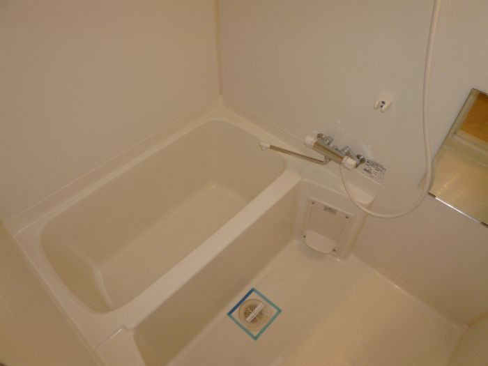 赤坂シャトー松風の浴室