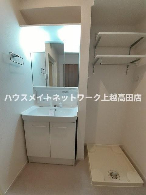 ノーブル　壱番館の洗面所|洗髪洗面化粧台