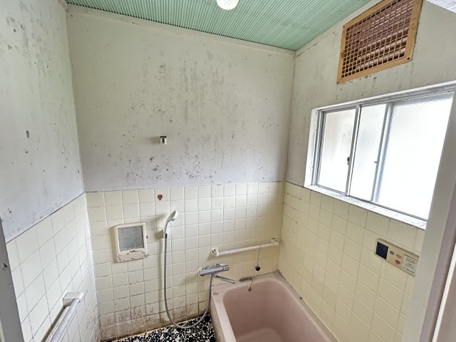 阿南市羽ノ浦町春日野中古戸建の浴室