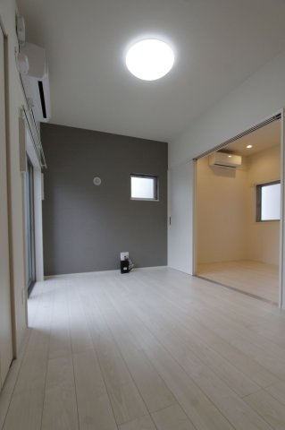 ガナーリア箱崎の居間・リビング