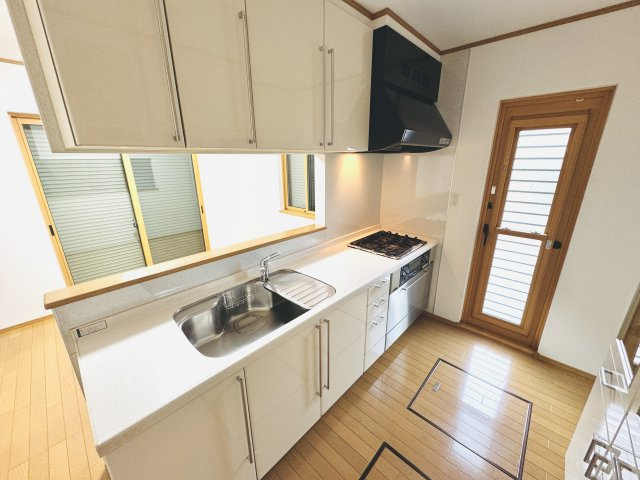 伊勢崎市連取本町　中古住宅のキッチン