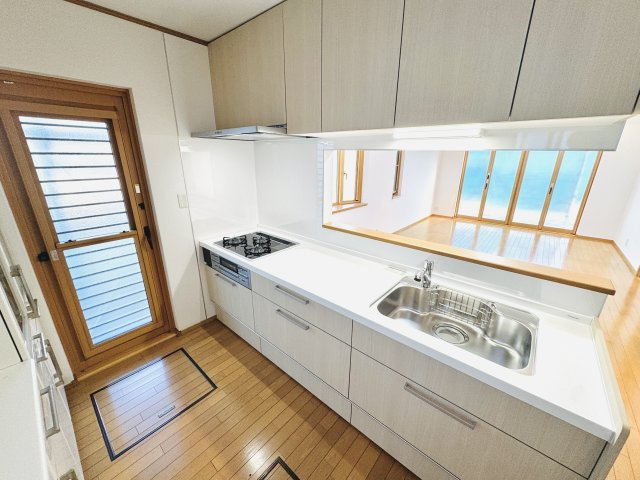 伊勢崎市連取本町　中古住宅のキッチン