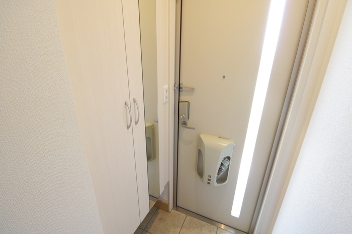 D-roomｳﾞｨｳﾞｧﾝⅡの玄関