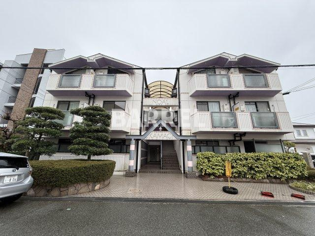 ノアール岡町の外観