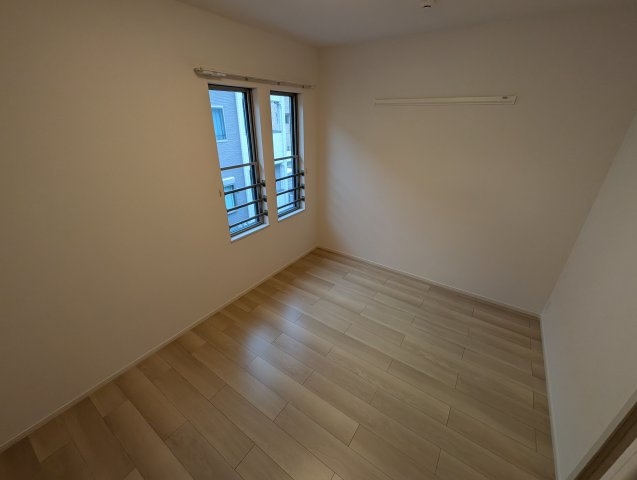 コート向田EASTの寝室