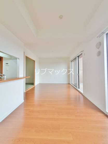 【居間・リビング】甲子園三番町ハイツ