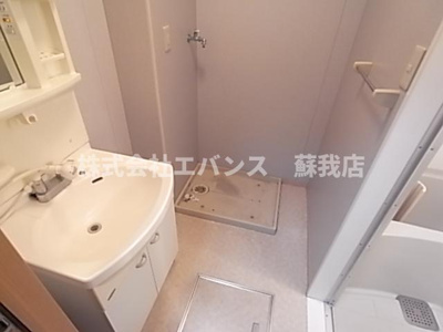 【洗面所】 | プレジールⅠ | 忙しい朝には欠かせない洗面所です