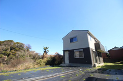 東逸見３丁目敷地面積130坪以上の令和元年築の戸建の画像