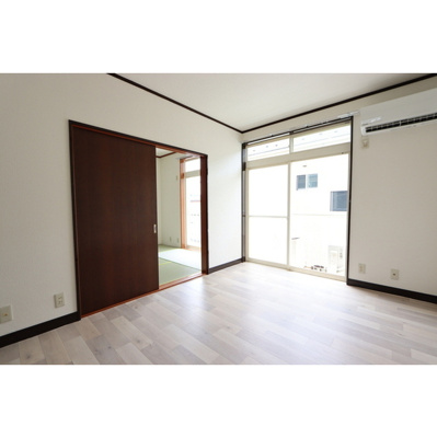 【居間・リビング】 | 洋室