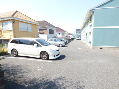 【空要確認】敷地内駐車場