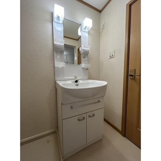 【洗面所】 | Ｓｗｅｅｔ　Ｈｏｍｅ | ※同タイプ別室の写真となります。