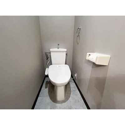 【トイレ】 | ﾛｲﾔﾙﾌﾟﾗｻﾞ松岡