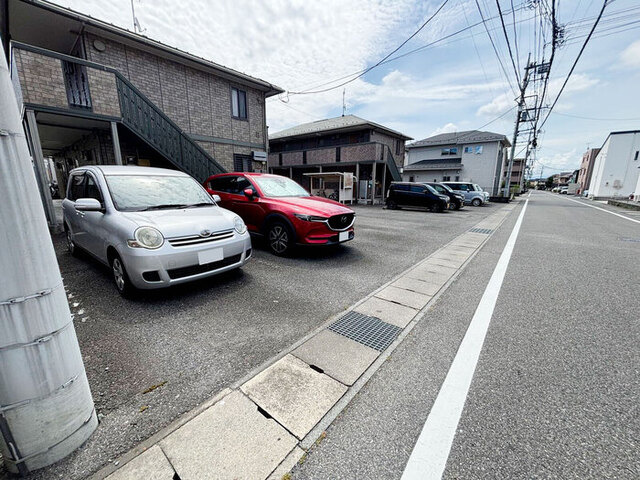 メゾン ソニア　Ａ/Ｂの駐車場|駐車場
