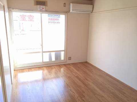 ツイン Bの居間・リビング