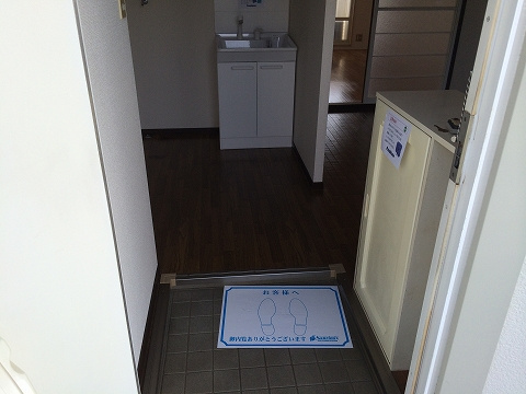 ツイン Bの玄関