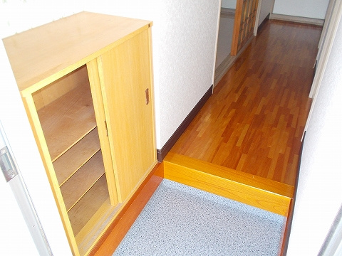 コーポIWASAの玄関