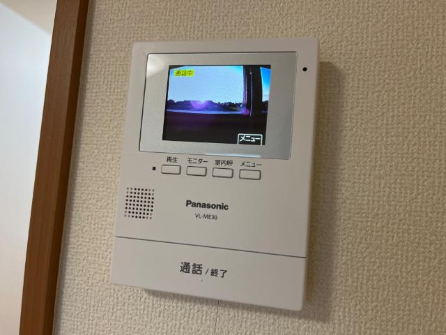 エバーハイム岩津の設備|カメラ付インターホン