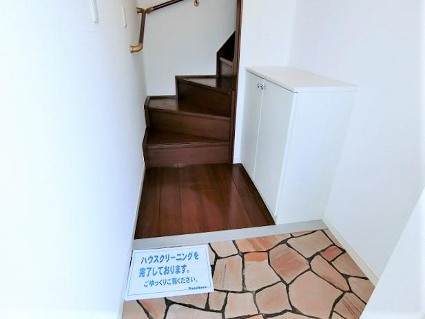 セレーノ参番館の玄関