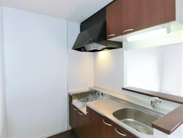 セレーノ参番館のキッチン