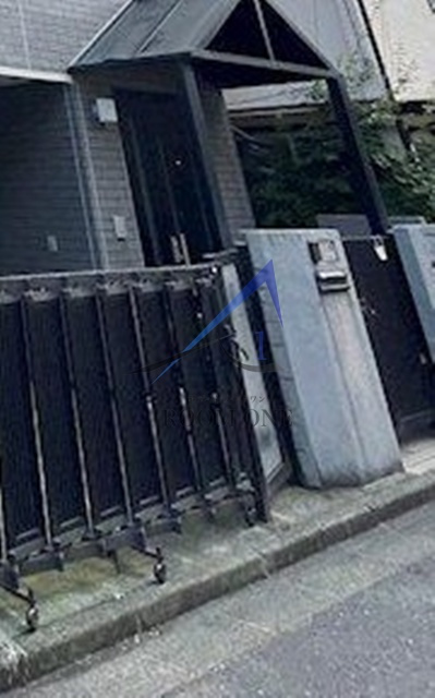 宮澤邸のエントランス|エントランスです。