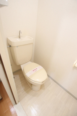 生活便利なバス・トイレ独立タイプ。