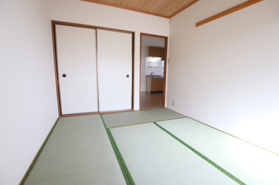 押入れ付の和室