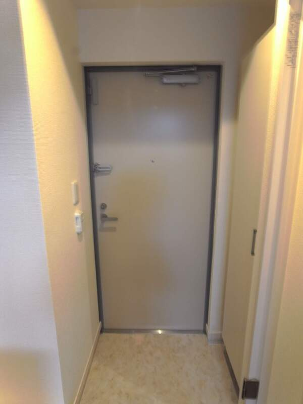 リブリ・美寿ゞの玄関