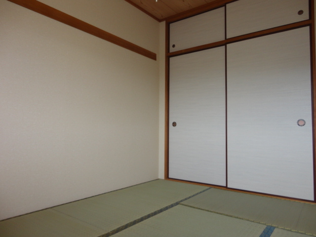 サンドミールの寝室