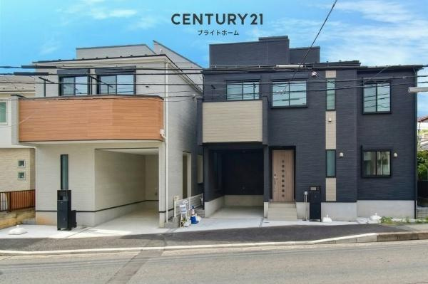 横浜市鶴見区北寺尾７丁目の新築一戸建の前面道路含む現地写真|落ち着いた街並みになります。
陽当り良好の明るい住まい♪