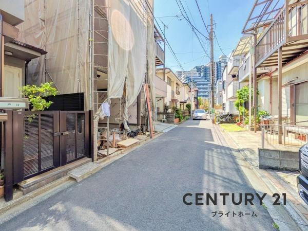川崎市幸区塚越２丁目の新築一戸建の前面道路含む現地写真|同仕様物件のご案内をさせて頂きます。
お車でご自宅まで送迎承ります。