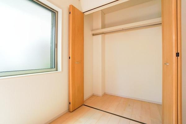 横浜市旭区今宿西町の新築一戸建の外観：施工例|同じ施工会社が建築した施工例です。