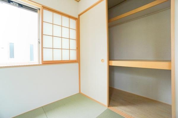 横浜市旭区今宿西町の新築一戸建の外観：施工例|同じ施工会社が建築した施工例です。