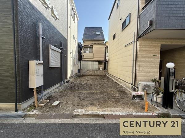 鶴町1丁目土地の前面道路含む現地写真