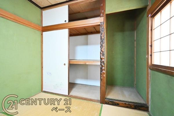 生駒郡平群町西宮２丁目の中古一戸建の収納