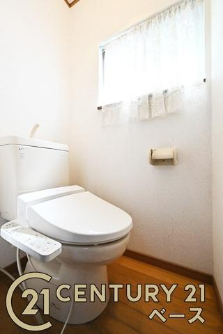 生駒郡平群町西宮２丁目の中古一戸建のトイレ