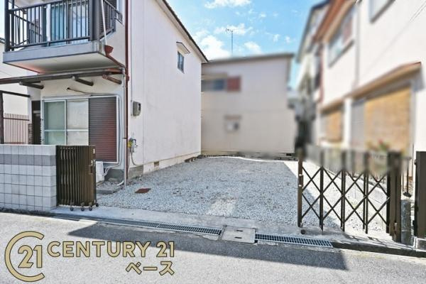 生駒郡平群町西宮２丁目の中古一戸建の駐車場