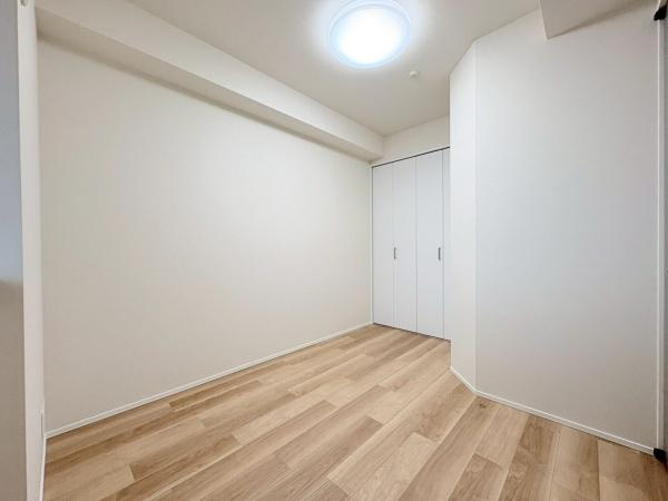 クレストフォルム横浜片倉町の洋室