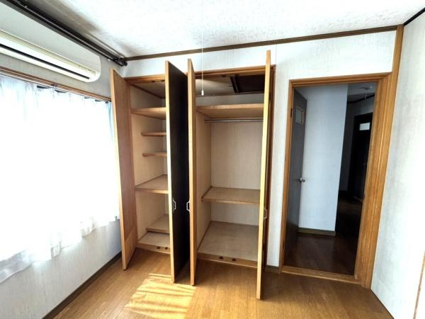 宮崎市桜ケ丘町・中古戸建の収納