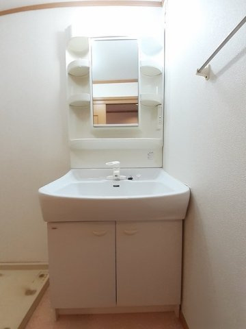 プロムナードＮ・Ⅱの洗面所