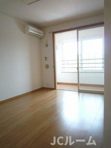 サンライズＢの居間・リビング