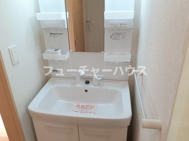 エンブレム　フェアリーの洗面所