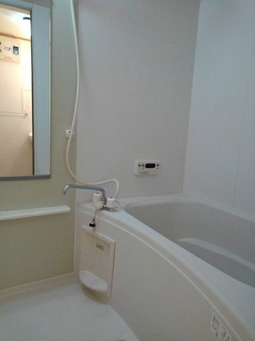 エクセレントレフトの浴室