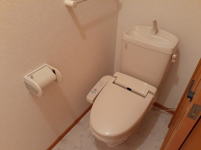 アニメート桜のトイレ