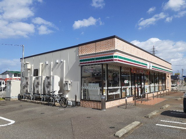 ラ・ルミエールの周辺|セブンイレブン高岡野村北店まで400m
