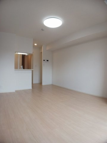 ユリウス　湊町の内装