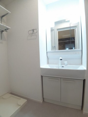 【洗面所】 | ゲミューゼガルテンⅠ | 広い洗面スペース
