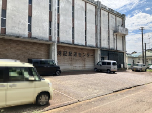 浅記配送センターパーキングの外観|消雪設備有