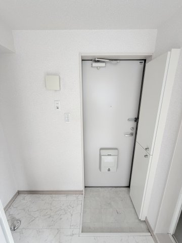 ジェンマーノ生麦の玄関|別部屋写真参考