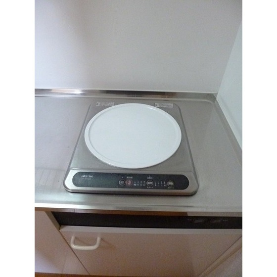 プリマヴェーラ問屋町のキッチン|IHコンロ